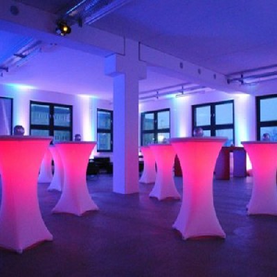 Stehtischbeleuchtung RGB VE Stk. AG.